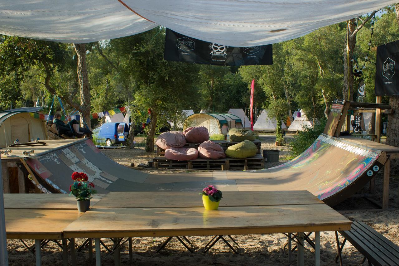 Progress Outdoor Surf Hostel Moliets-et-Maa Exterior photo